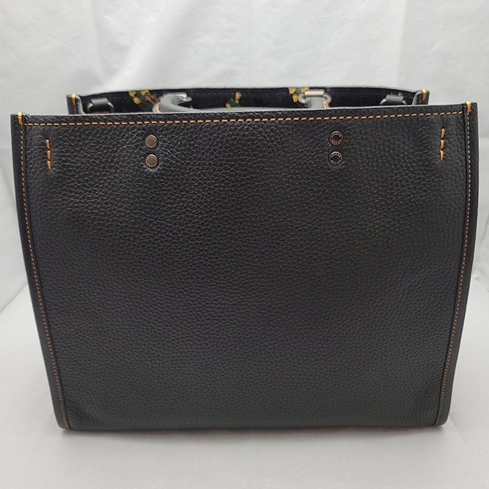 Coach Pyramid Eye Rogue - Picture 2 of 16